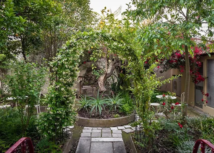 Bed and Breakfast O Jardim Da Tessa Lisbona